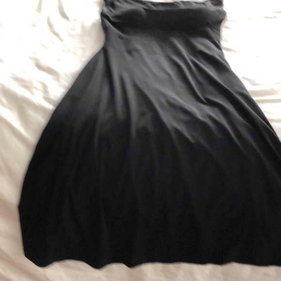 Dress black. - Picture 5 of 5